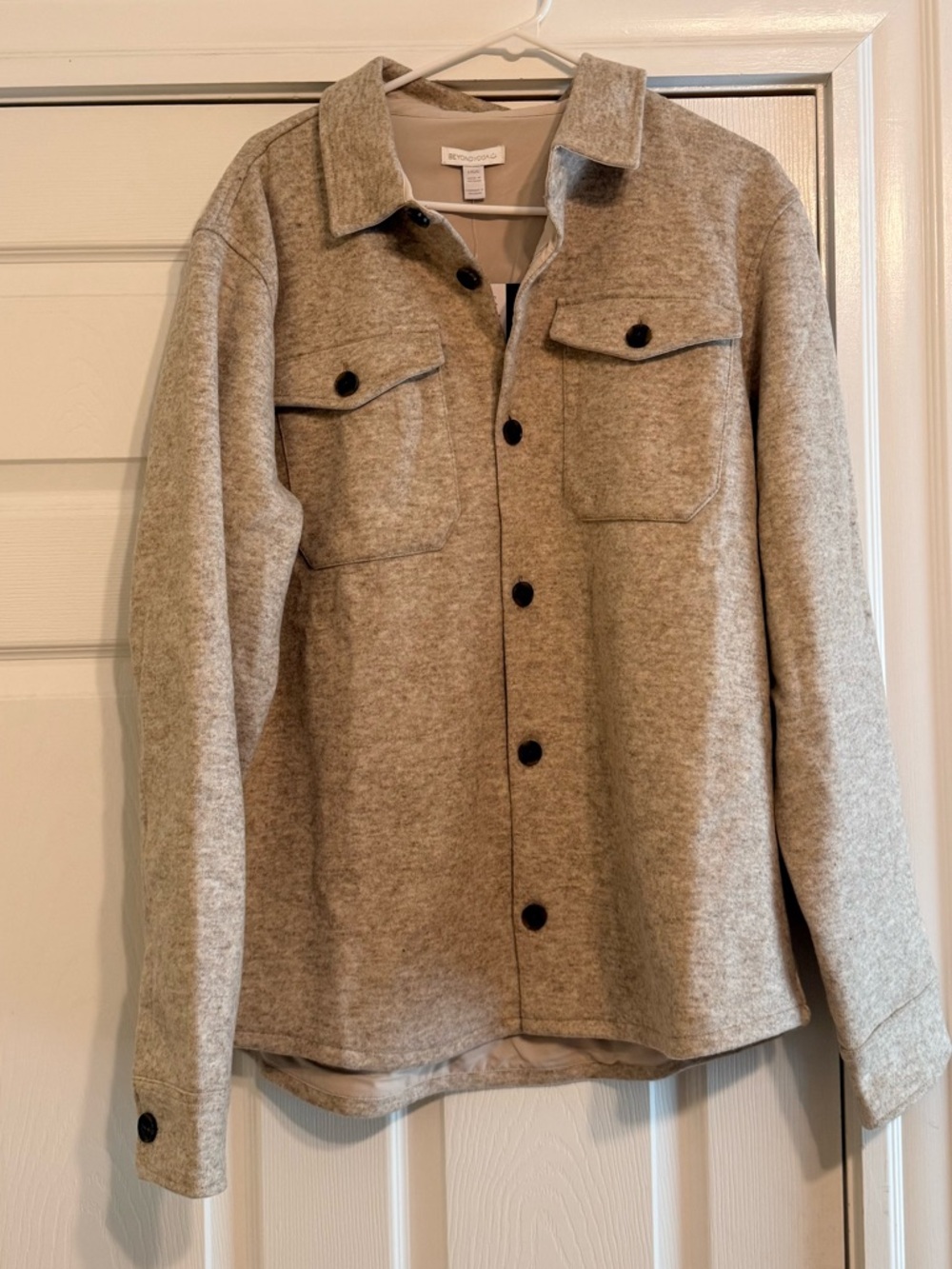 Beyond Yoga Day to Night Mn’s Shirt Jacket